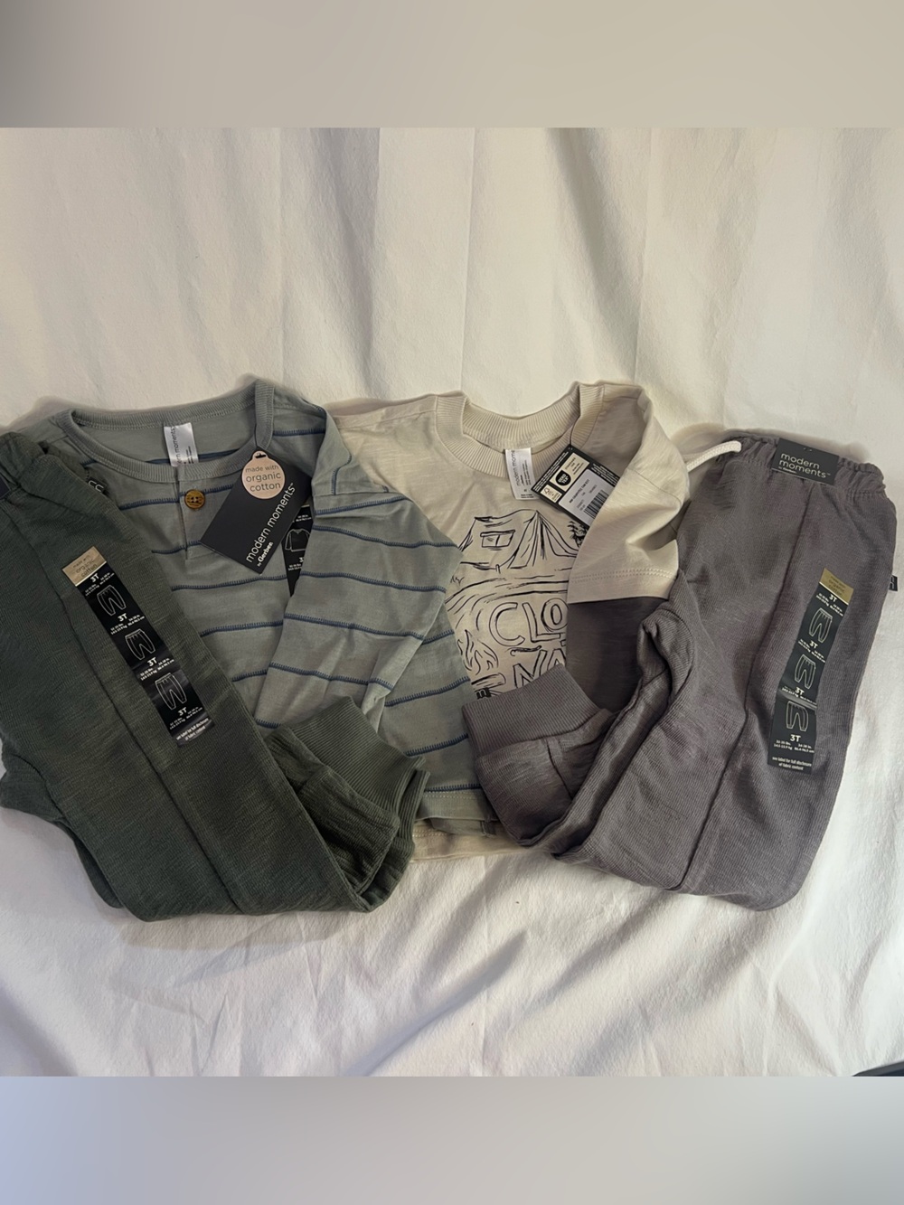 NWT Modern Moments Toddler boy 4 piece Neutral Tee and Sweatpant Set